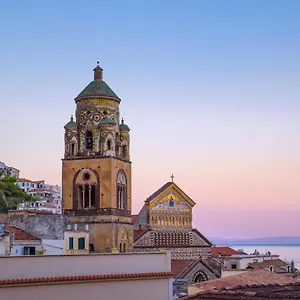amalfi-suite-boutique-hotel-adults-only.hotels-amalfi.com/